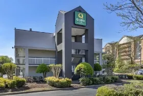 Photograph of Quality Inn, Duluth