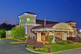 Photograph of Holiday Inn Express, Ringgold