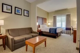 Photograph of Comfort Inn, Augusta