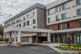 Photograph of Courtyard, Cartersville