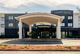 Photograph of Courtyard, Brunswick