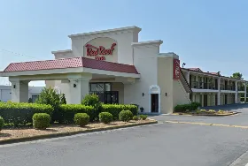 Photograph of Red Roof Inn, Dalton