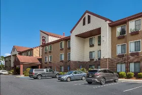 Photograph of Red Roof Inn & Suites, Pooler