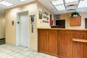 Photograph of Econo Lodge, Valdosta