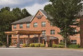Photograph of Country Inn & Suites, Newnan