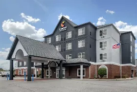 Photograph of Comfort Inn & Suites Calhoun South, Calhoun