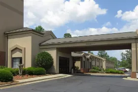 Photograph of Rodeway Inn, Albany