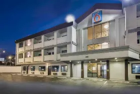 Photograph of Motel 6, Atlanta
