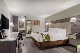 Photograph of Quality Inn, Cartersville