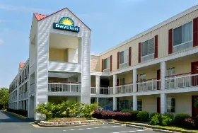 Photograph of Days Inn, Marietta