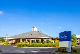 Photograph of Baymont by Wyndham, LaGrange