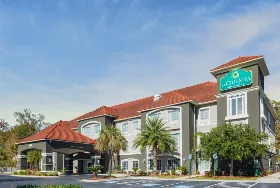 Photograph of La Quinta Inn & Suites, Pooler