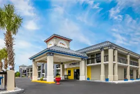 Photograph of Baymont by Wyndham, Covington