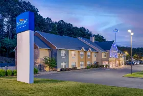 Photograph of Baymont by Wyndham, Kennesaw