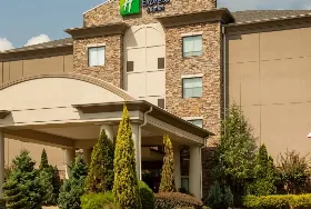 Photograph of Holiday Inn Express, Fairburn