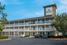 Photograph of HomeTowne Studios, Covington