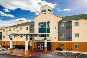 Photograph of Days Inn, Grovetown