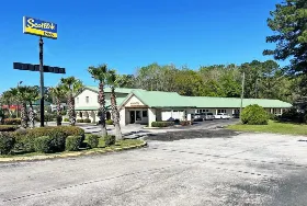 Photograph of Scottish Inns, Richmond Hill
