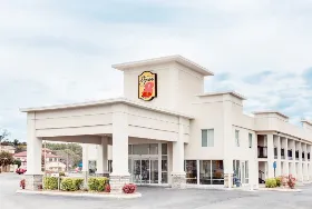 Photograph of Super 8, Dalton