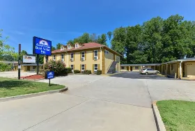 Photograph of Americas Best Value Inn, Stone Mountain