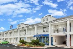 Photograph of Baymont by Wyndham, Valdosta