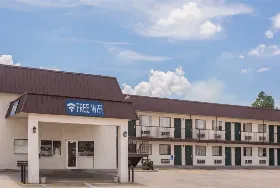 Photograph of Travelodge, Cordele
