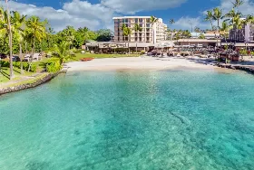 Photograph of Courtyard, Kailua Kona