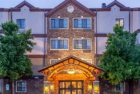Photograph of Staybridge Suites Davenport, Davenport
