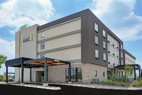 Photograph of Home2 Suites, Bettendorf