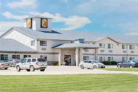 Photograph of Super 8, Carroll