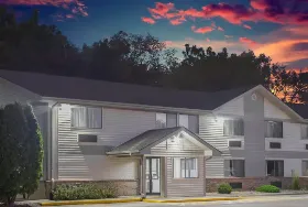 Photograph of Super 8, Independence