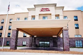 Photograph of Hampton Inn, Urbandale