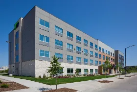 Photograph of Holiday Inn Express, Des Moines