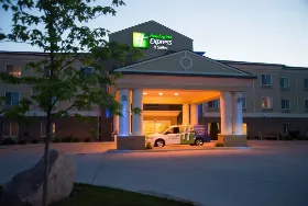 Photograph of Holiday Inn Express, Northwood