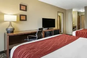 Photograph of Comfort Inn, Dyersville