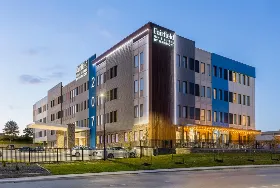 Photograph of Fairfield Inn & Suites, Des Moines