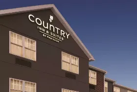 Photograph of Country Inn & Suites, Dubuque