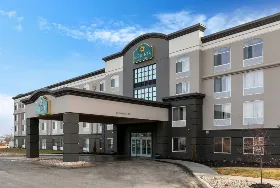 Photograph of La Quinta Inn & Suites, Carter Lake