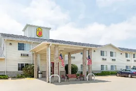 Photograph of Super 8, Clarinda