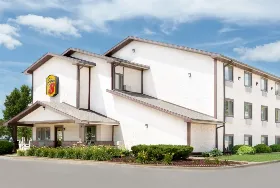 Photograph of Super 8, Boone