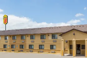 Photograph of Super 8, Newton