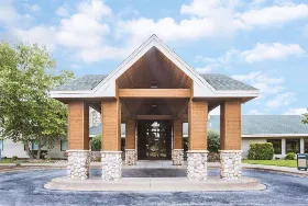 Photograph of Super 8, Davenport