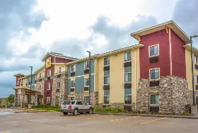 Photograph of My Place Hotel, Davenport