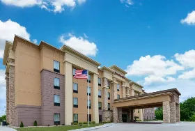 Photograph of Hampton Inn, Iowa City