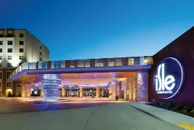 Photograph of Isle Casino Hotel Bettendorf Trademark Collection by Wyndham, Bettendorf