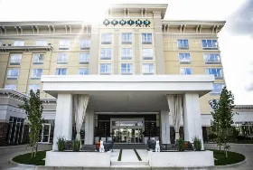 Photograph of Holiday Inn Hotel and Suites ( West ), West Des Moines