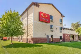 Photograph of Econo Lodge, Des Moines