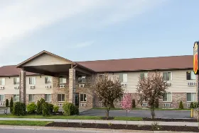 Photograph of Super 8, Rexburg