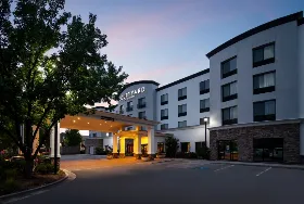 Photograph of Courtyard, Meridian