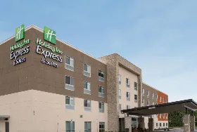 Photograph of Holiday Inn Express, Burley